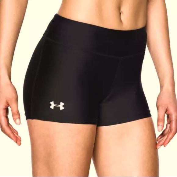 Under Armour black shorts - Picture 2 of 2